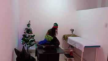 The nurse is caught in the hospital decorating the doctor's office and getting super sexy and hot