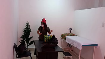 The nurse is caught in the hospital decorating the doctor's office and getting super sexy and hot