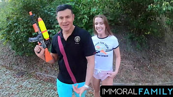 Johnny nitro & porno dan spray & fuck czech babe alexis crystal