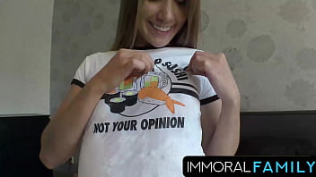 Johnny nitro & porno dan spray & fuck czech babe alexis crystal