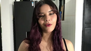 La cutie con curvas comparte mi cama