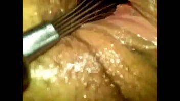 Pussy gape with wisk