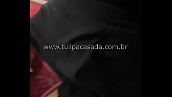 Tulipa Passei O Dia Todo Com Vontade De Foder thumbnail