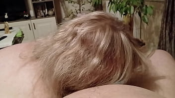 J'aime sucer mon esclave