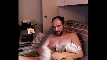 Encore moi entrain de jouer avec mon penis