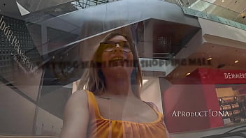 Megan wetting jeans in the shopping mall