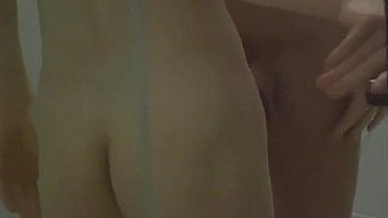 Emo Sex Video Gallery Jesse Jacobs Is Peeping On Austin Parker As He thumbnail