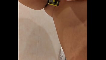 Seductive wife’s close shave tease & pussy reveal