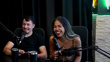 Tiveram curiosidades com a putaria saíram para as baladas o viado queria dar para o marido e descobriram a cura gay casal kaliente watch sheer red