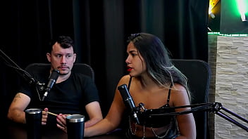 Tiveram curiosidades com a putaria saíram para as baladas o viado queria dar para o marido e descobriram a cura gay casal kaliente watch sheer red