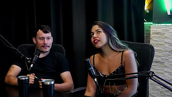 Tiveram curiosidades com a putaria saíram para as baladas o viado queria dar para o marido e descobriram a cura gay casal kaliente watch sheer red