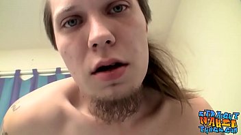 Tattooed Fucker Max Ward Masturbates thumbnail