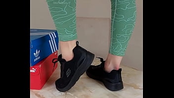 Sexy feet shoe try on