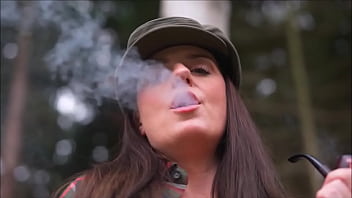 Denise klarskov smoking pipe and getting off in the woods real female orgasm in nature
