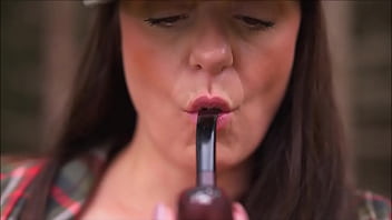 Denise klarskov smoking pipe and getting off in the woods real female orgasm in nature