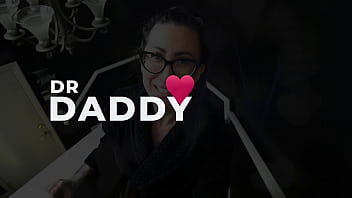 Lily a hottie who enjoys pleasing a throbbing cock