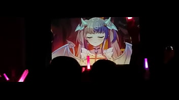 Ironmouse tries to make u nut