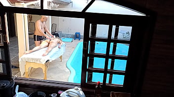 She went to get a massage by the pool and ended up getting a handjob and blowjob