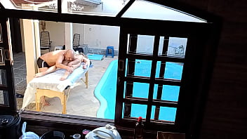 She went to get a massage by the pool and ended up getting a handjob and blowjob