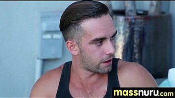 Happy ending massage 12