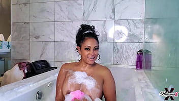 Maxine x shaves herself & plays with her bbc dildo in the shower