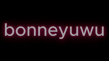 Bonneyuwu 6 50 masturbacion de abajo rock