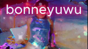 Bonneyuwu 6 50 masturbacion de abajo rock