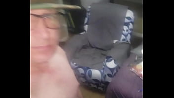 Verify who i am just take a look at me