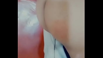 Culona pide que le folle a gritos