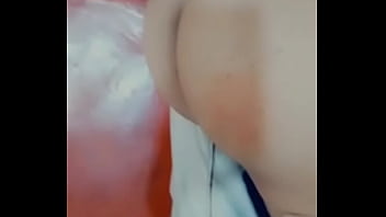 Culona pide que le folle a gritos