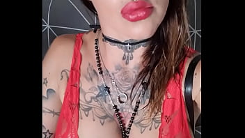 Coucou disponible en show jusqu'à 21h mes amours