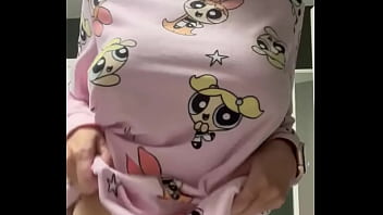 Do i look cute in my #powerpuffgirls top