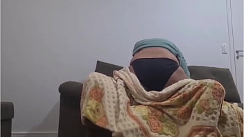 Real stepmom bouncing fat cock stepson