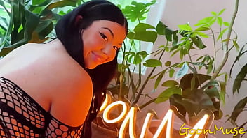 Big ass babe holly day receives incredible pussy pounding