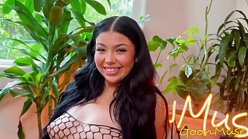 Big ass babe holly day receives incredible pussy pounding