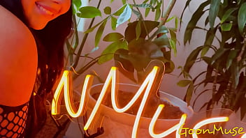 Big ass babe holly day receives incredible pussy pounding