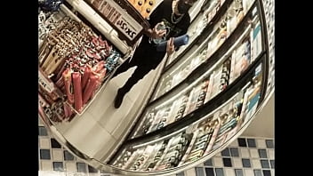 Salgo a la calle cumeo a la gente