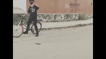 Salgo a la calle cumeo a la gente