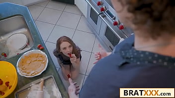 Baking session turns hardcore with a redhead in the kitchen