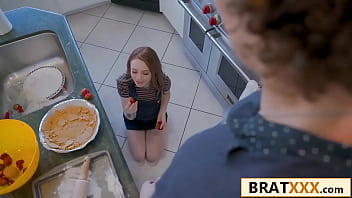 Baking session turns hardcore with a redhead in the kitchen