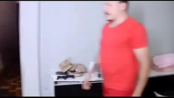 Boneca safada ataca novamente