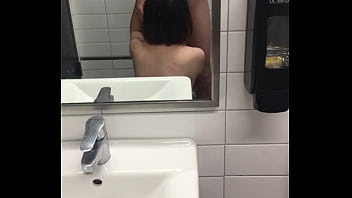 Quick sex at ucsd geisel library