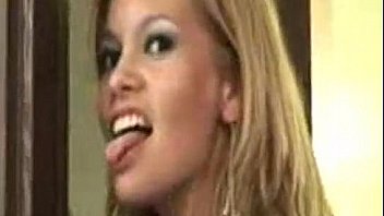 Marlen doll "show porno sexo y