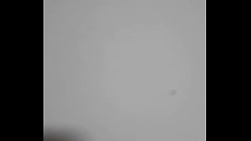 Muro con tetas enormes