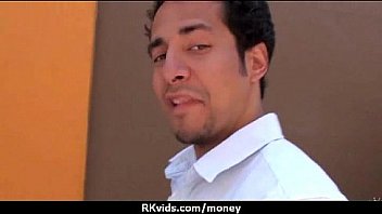 Wanna do sex for money 1
