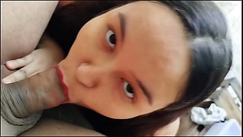 Diabeats gozando gostoso nos lábios vermelhos de mc akira