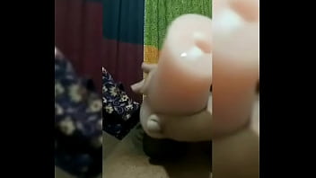 Curtinho Com O Novo Acessório thumbnail