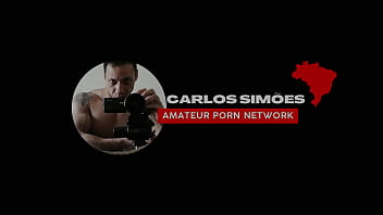 Hot young girl sucks the muscular guy's dick and gets fucked with her big ass