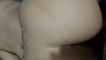 Safada dando de quatro