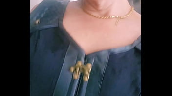 Bonjour toi j'ai très envie de voir ta bite et de la sentir en moi tu viens